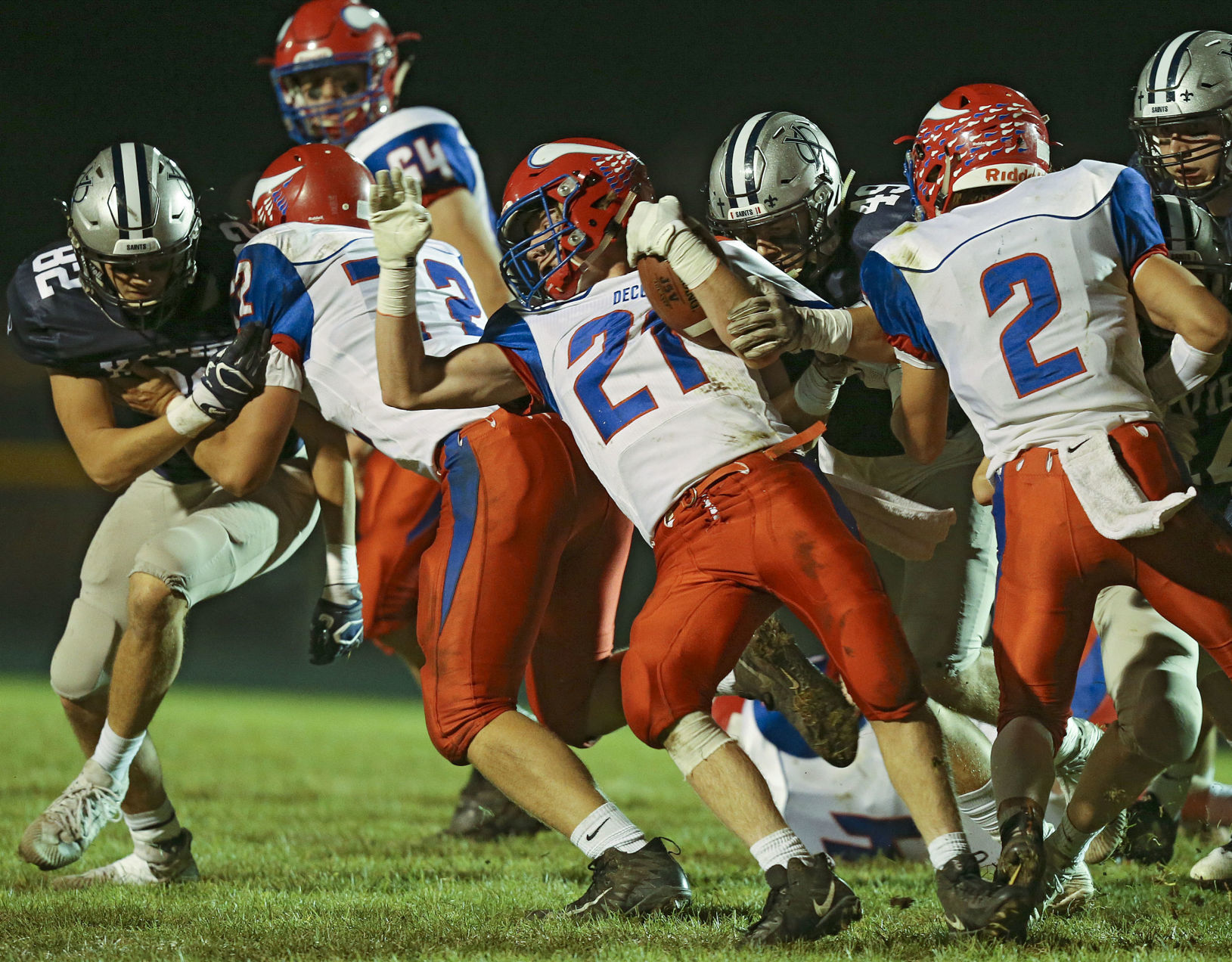 110218ho-xavier-decorah-5